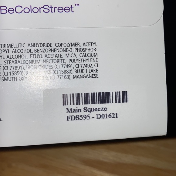 “Main Squeeze” Color Street, 100% Nail Polish Strips, Summer Manicure - Picture 4 of 4